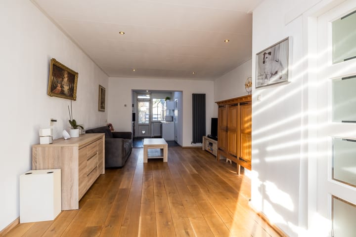 Photo 4 of Engerstraat 45