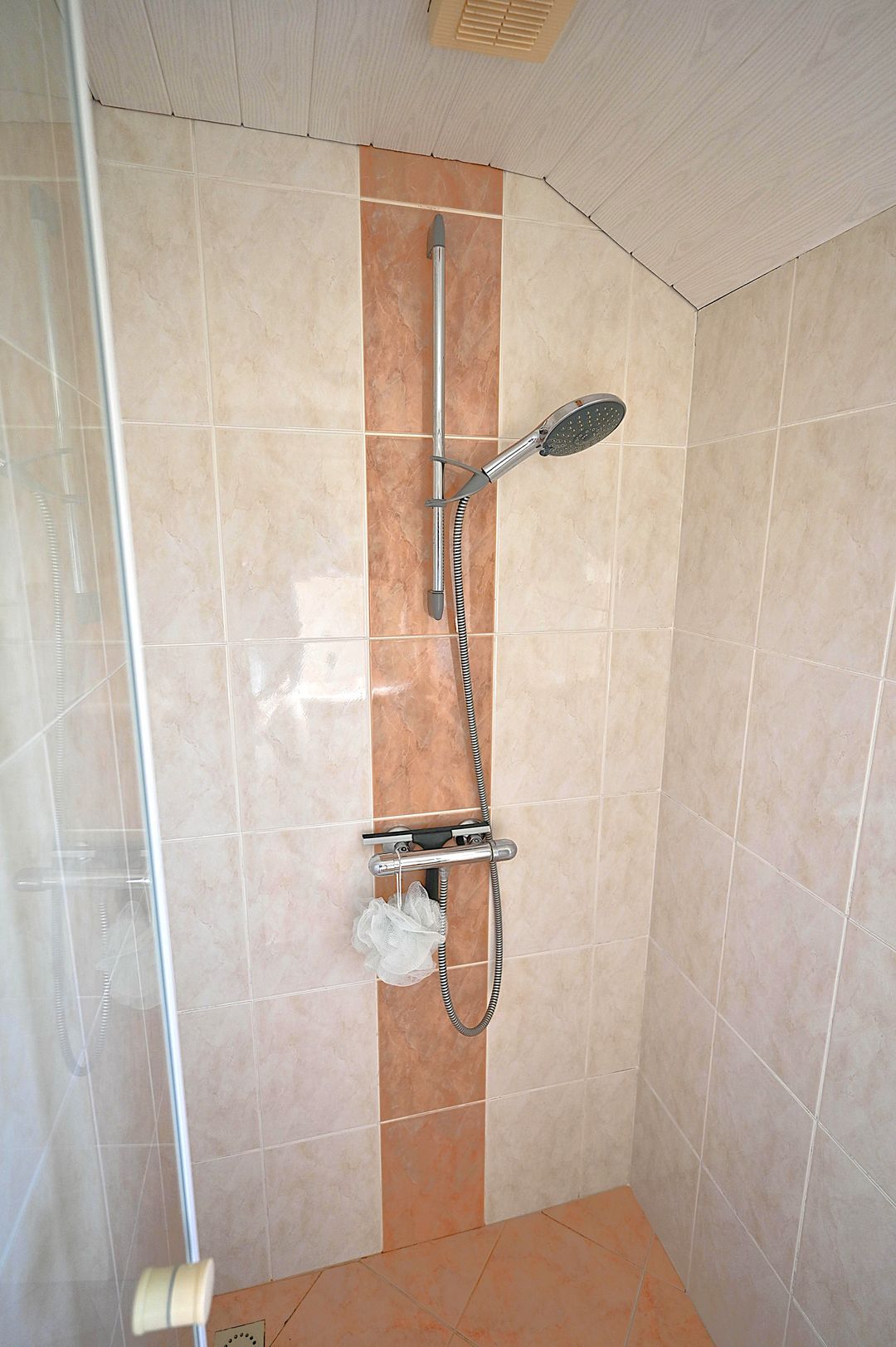 Photo 16 of Adriaan Davidsestraat 9