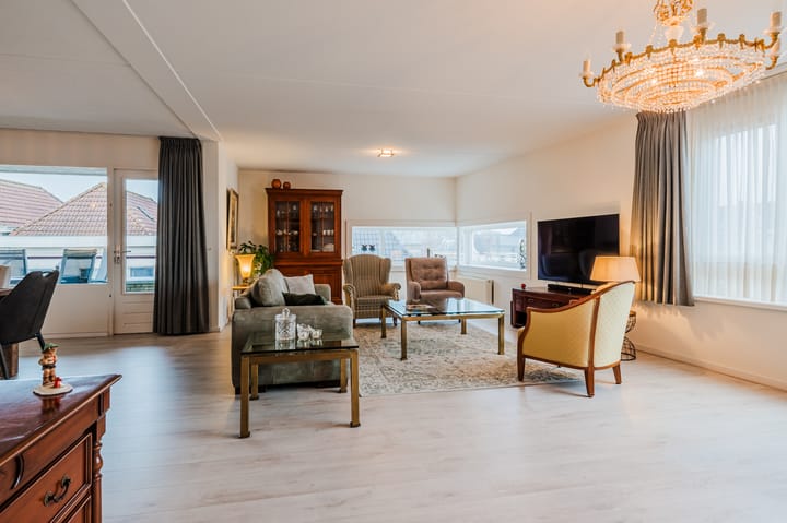 Foto 13 van Kaaistraat 64