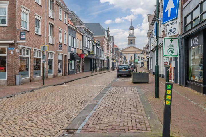 Foto 38 van Kaaistraat 64