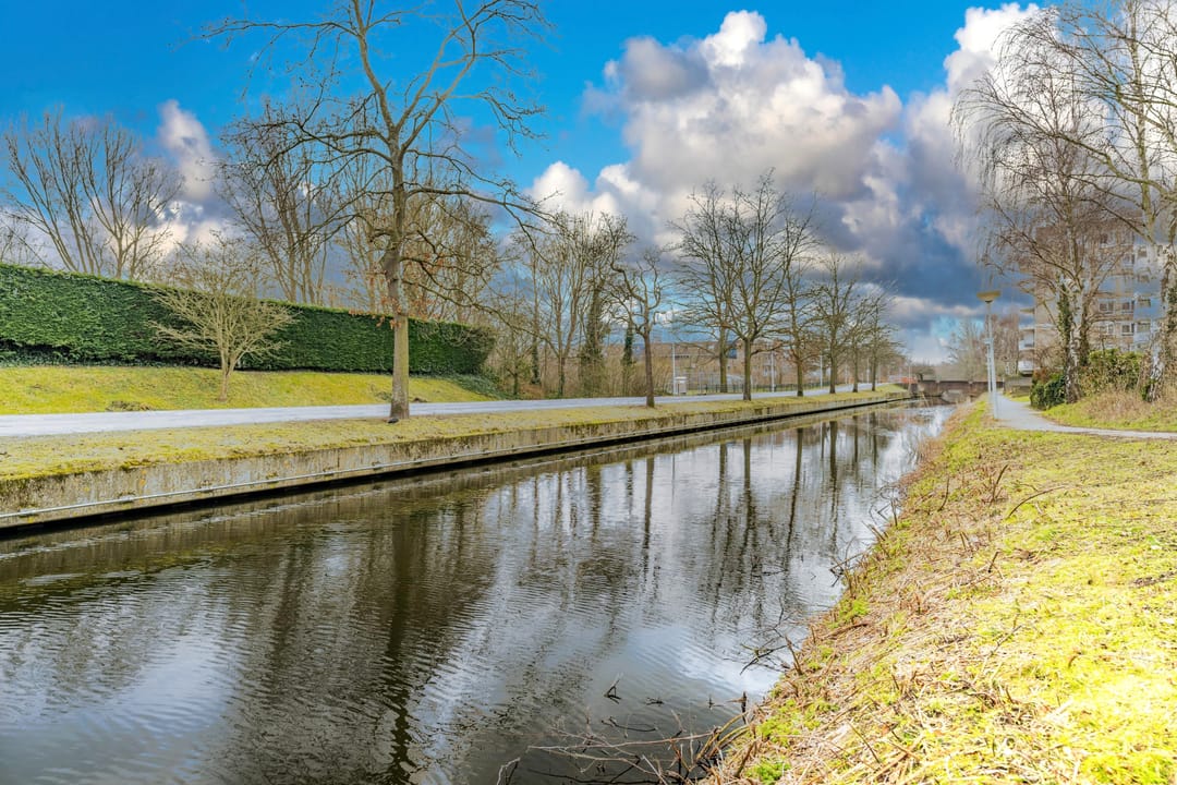 Foto 32 van Tjerk Kloostralaan 56