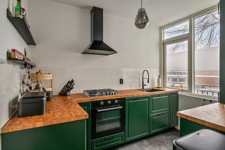 Foto 12 van Monteverdilaan 13