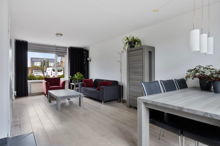 Photo 14 of Meidoorn 23