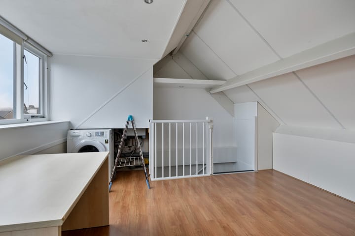 Photo 34 of Meidoorn 23