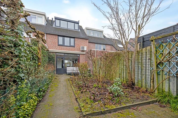 Photo 38 of Meidoorn 23