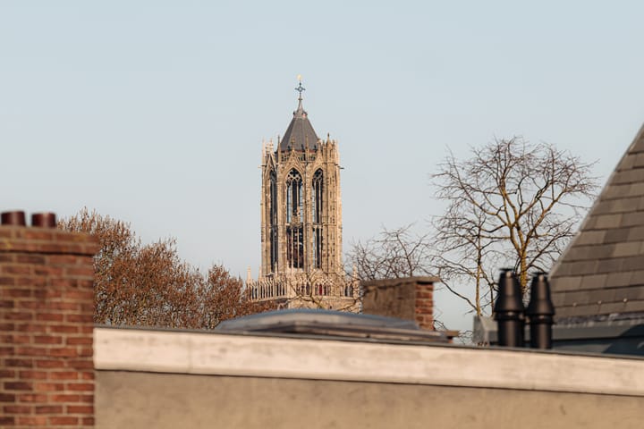 Foto 32 van Schroeder van der Kolkstraat 1-A