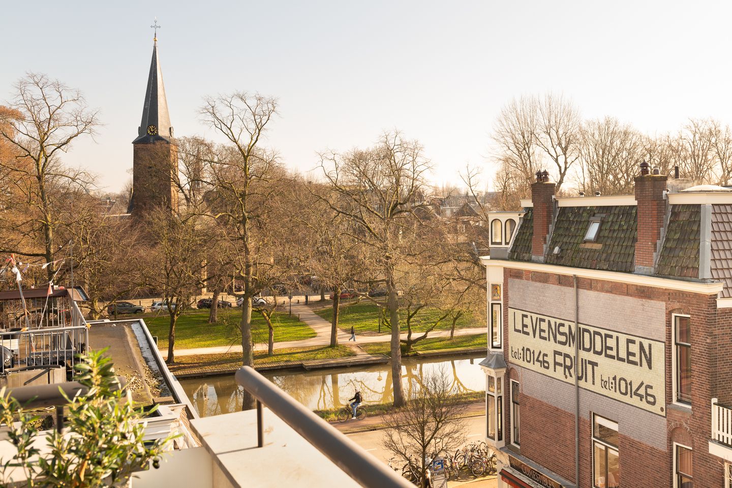 Foto 34 van Schroeder van der Kolkstraat 1-A