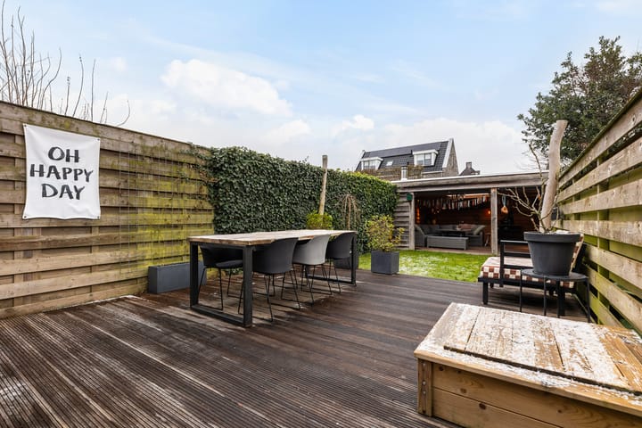 Photo 32 of Waalstraat 18