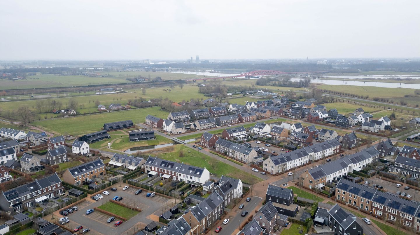 Foto 44 van Waalstraat 18