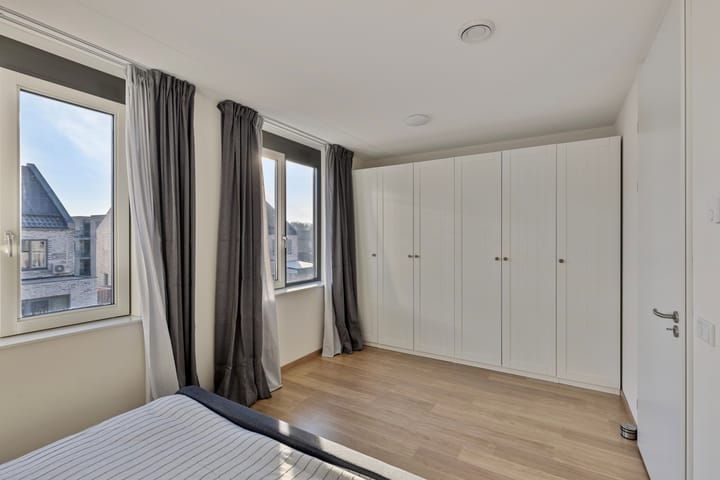 Photo 9 of Henri Jonaslaan 63