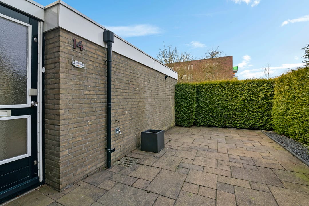 Photo 7 of Reinder Brolsmawei 14