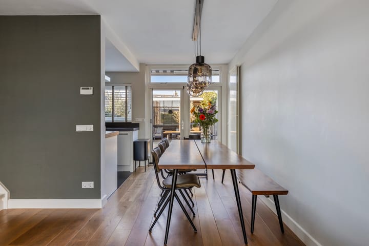 Foto 5 van Albert Schweitzerstraat 3