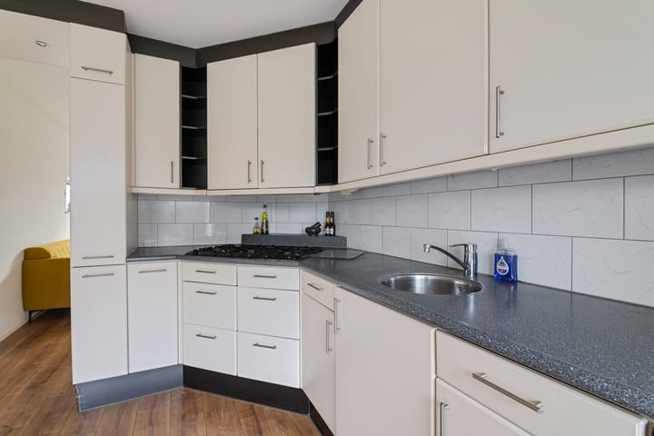 Foto 18 van Reinder Brolsmawei 14