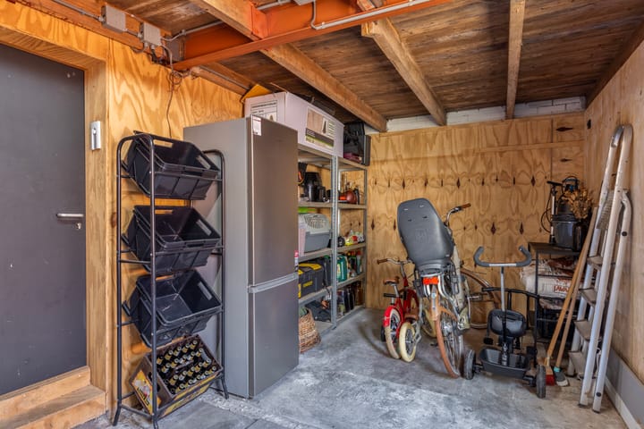 Photo 15 of Albert Schweitzerstraat 3