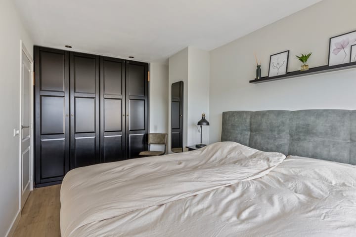 Photo 19 of Albert Schweitzerstraat 3