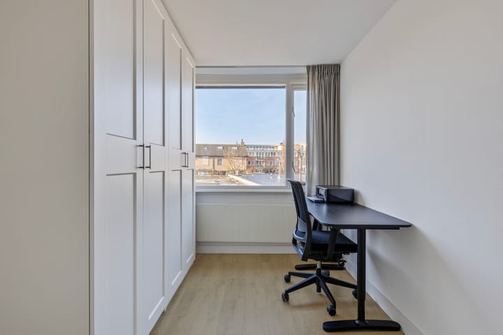 Photo 23 of Albert Schweitzerstraat 3