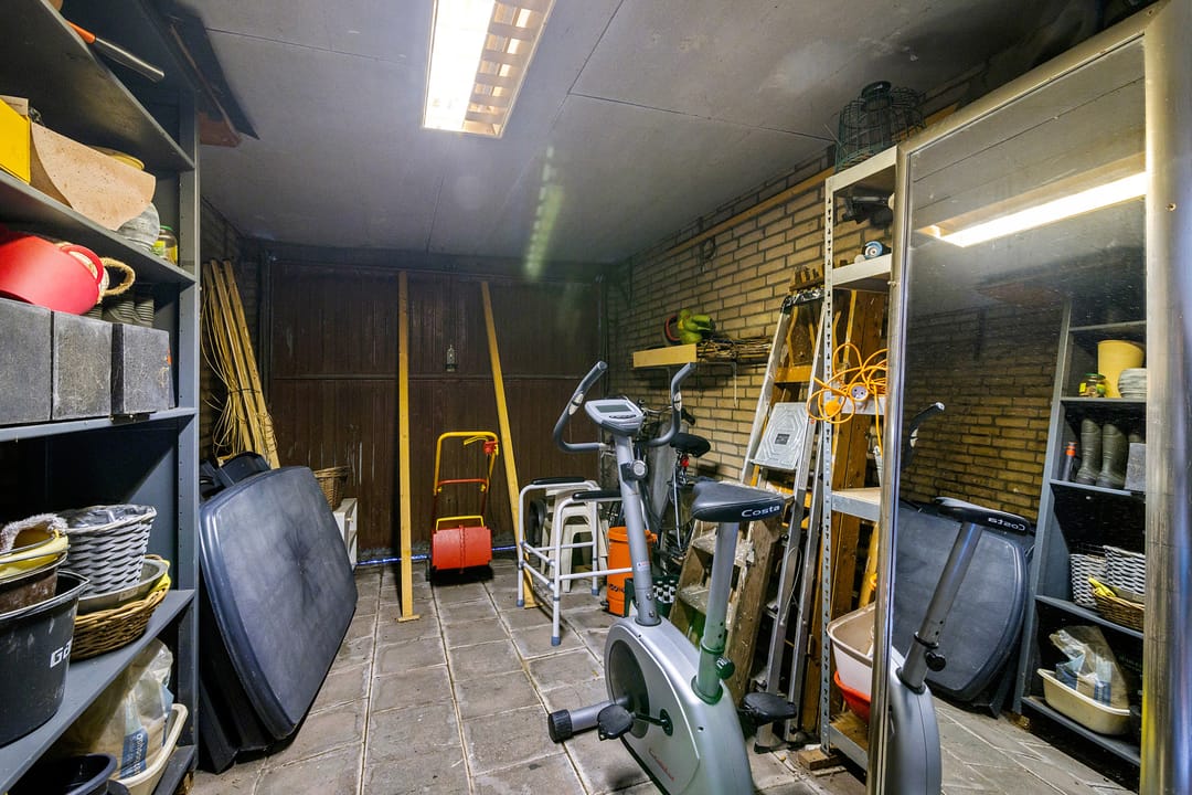 Photo 38 of Reinder Brolsmawei 14