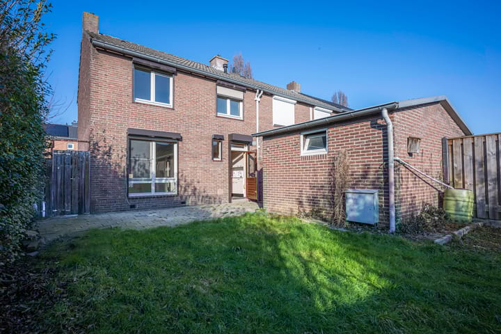 Foto 17 van Burgemeester Beckersstraat 73