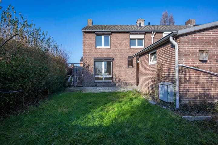 Foto 18 van Burgemeester Beckersstraat 73