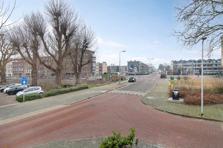 Foto 12 van Bloemhofstraat 38-A