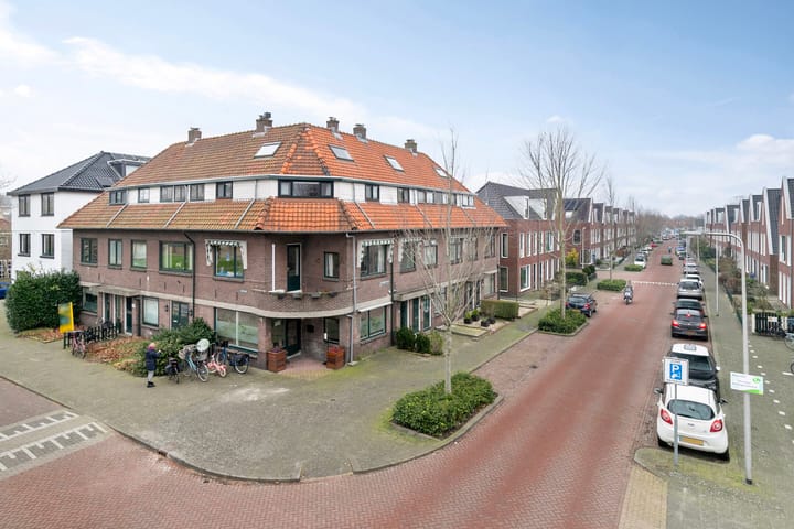 Foto 28 van Bloemhofstraat 38-A