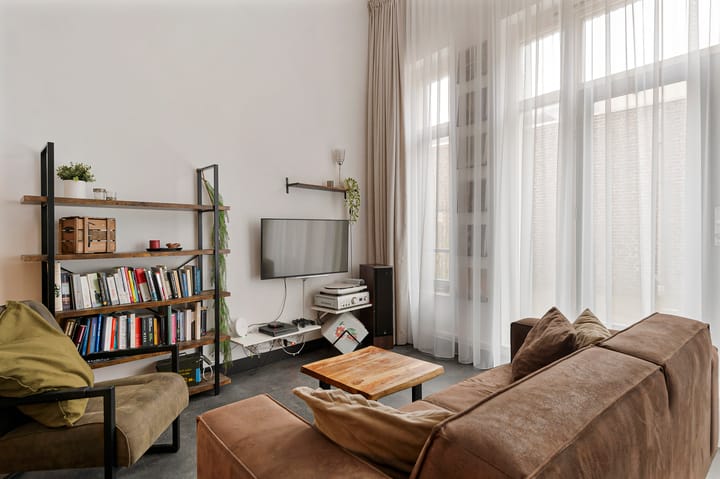 Photo 16 of Coremolen 5-M5