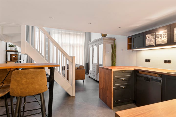 Photo 18 of Coremolen 5-M5