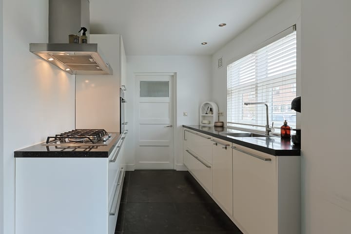 Foto 12 van Aarkade 74