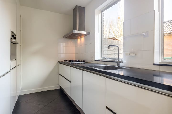 Foto 4 van Burg. Janssensstraat 10