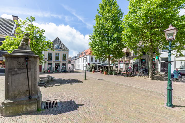 Photo 51 of Markt 12