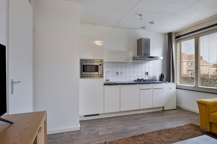 Foto 6 van Pieter Zeemanstraat 1-03