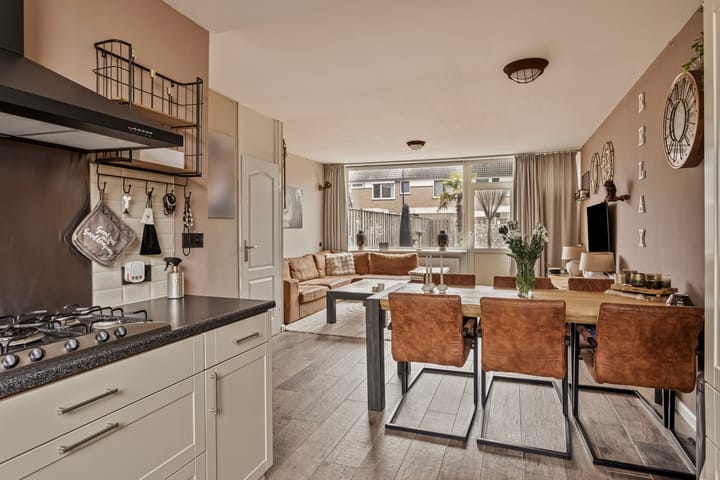 Foto 11 van Volkerakstraat 77