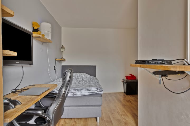 Foto 17 van Volkerakstraat 77