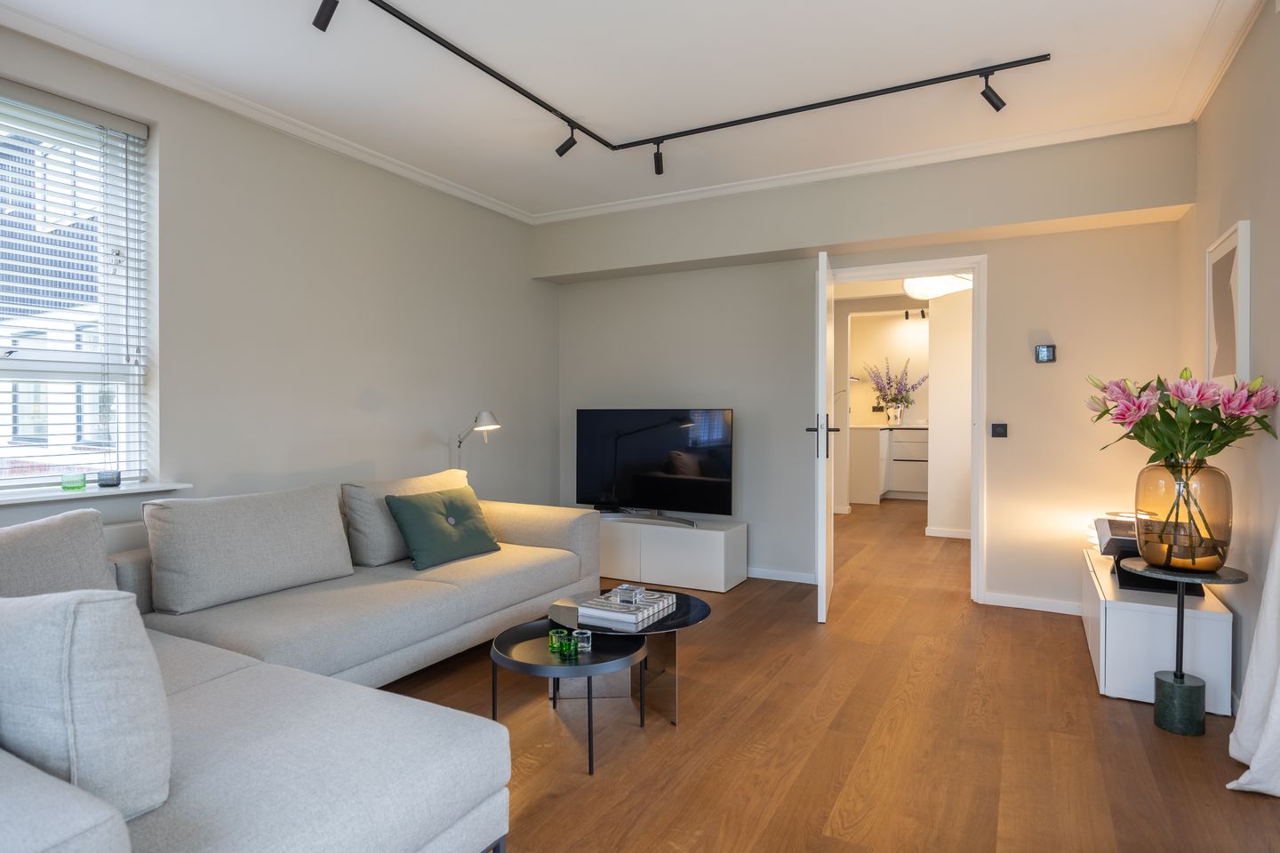 Photo 14 of Kalanderstraat 28