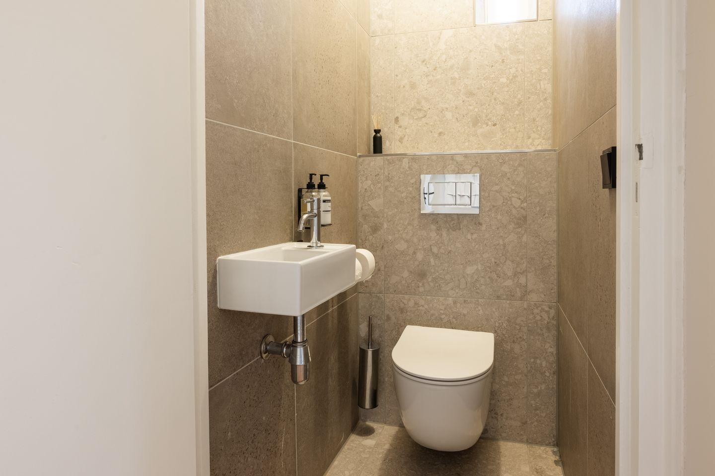 Photo 19 of Kalanderstraat 28