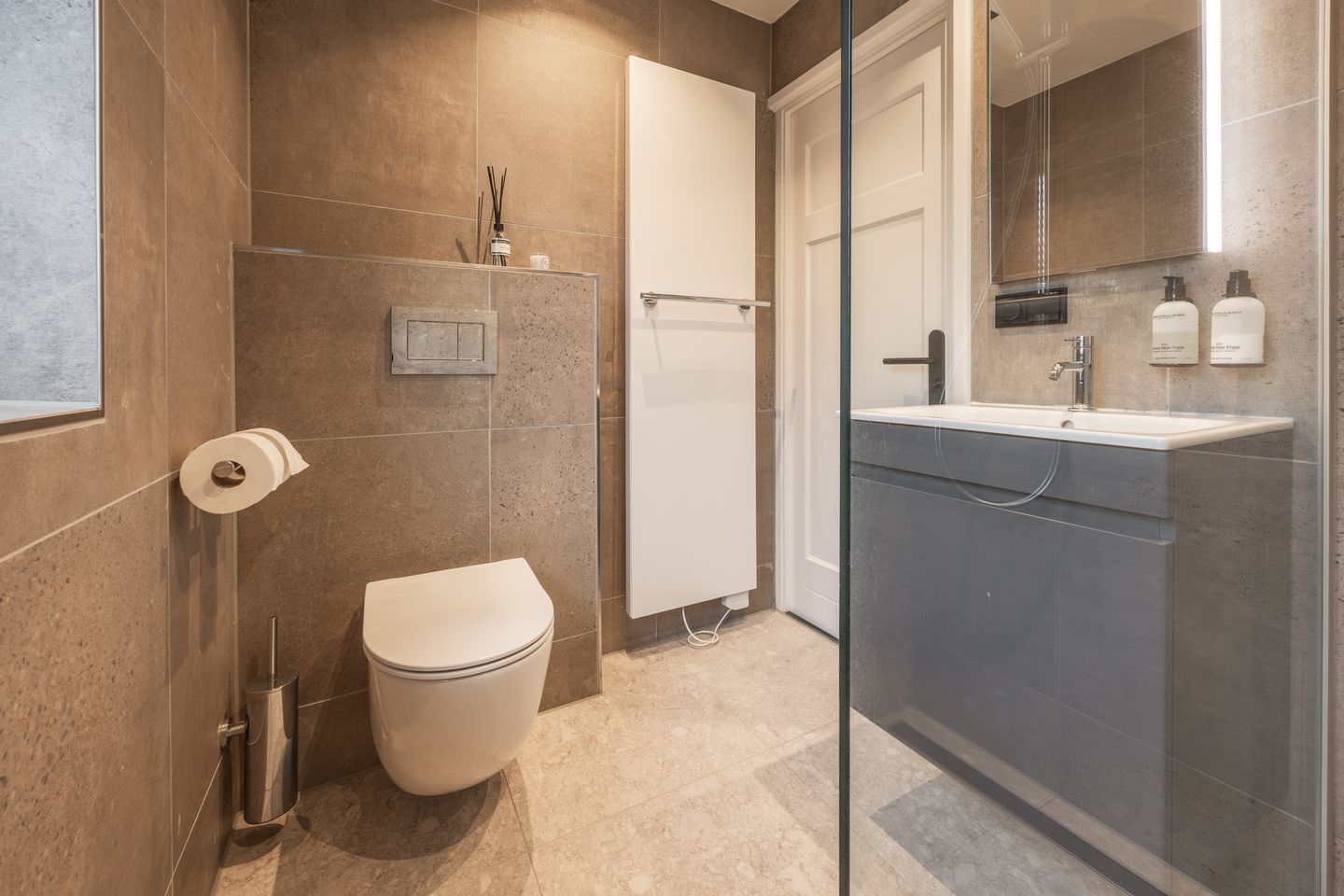 Photo 44 of Kalanderstraat 28