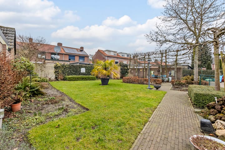 Photo 36 of Rembrandtlaan 30