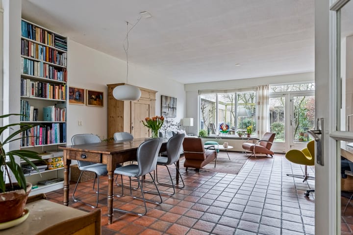 Foto 11 van Godfried Bomansstraat 77