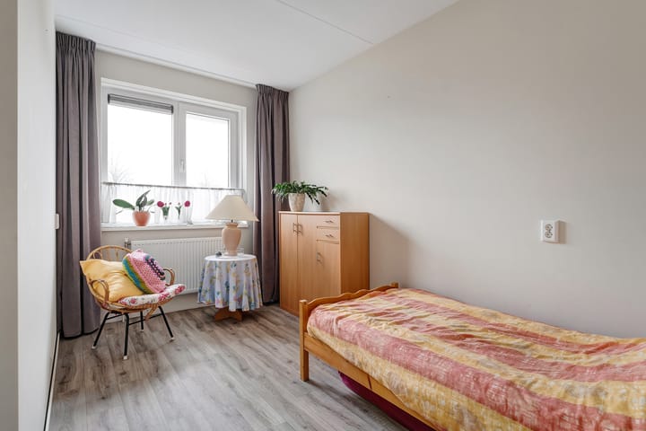 Foto 15 van Ennikstraat 5