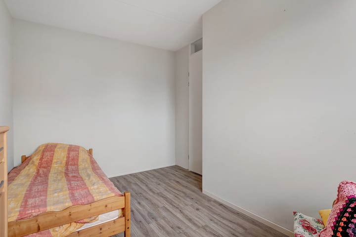 Foto 16 van Ennikstraat 5