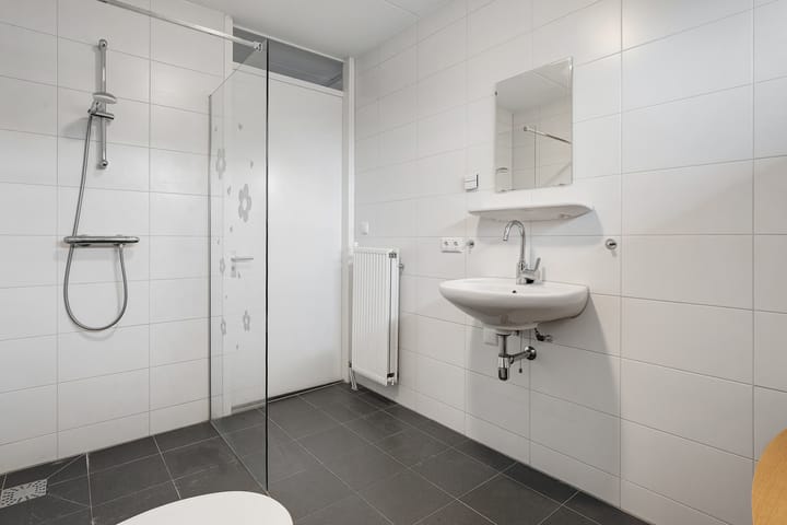 Foto 19 van Ennikstraat 5