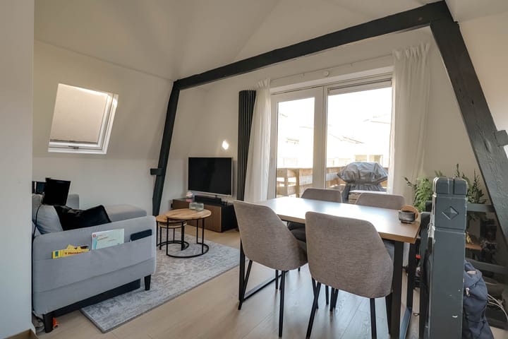 Foto 2 van Ramen 32-B