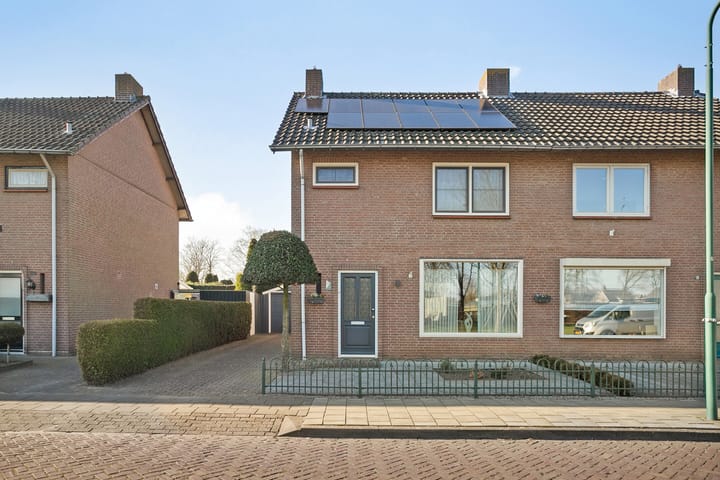 Foto 28 van Lijsterstraat 28