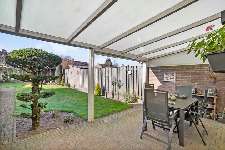 Foto 31 van Lijsterstraat 28