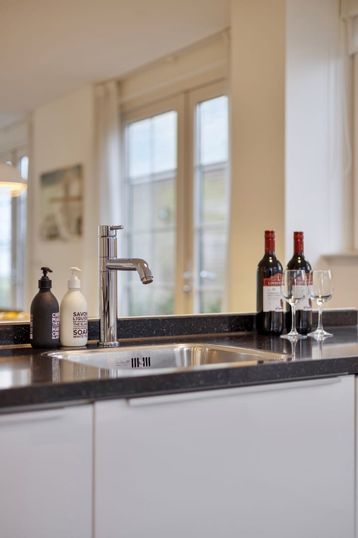 Photo 22 of Zeedijk 2-371