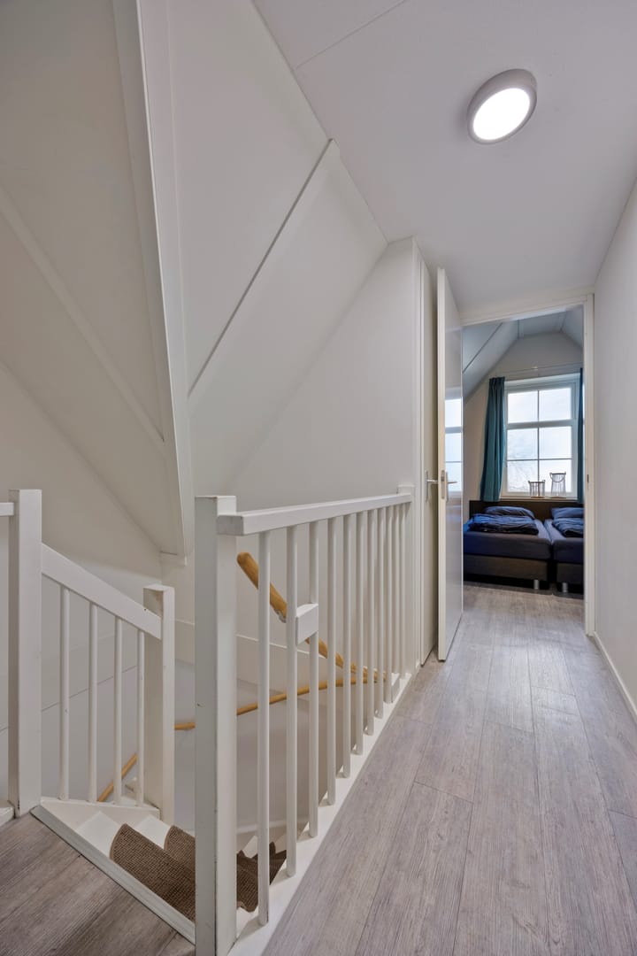 Photo 32 of Zeedijk 2-371