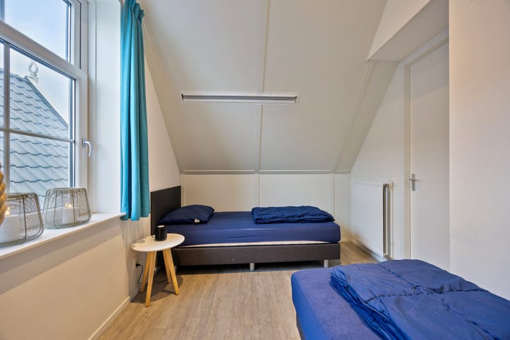 Photo 39 of Zeedijk 2-371