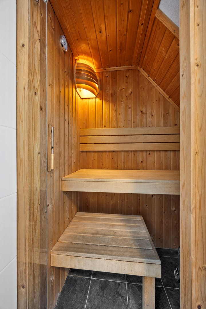 Photo 42 of Zeedijk 2-371