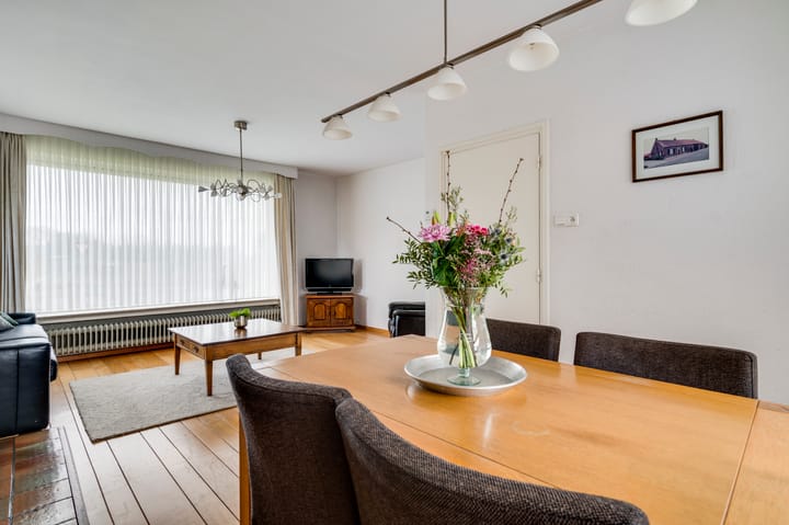 Foto 13 van Heldenseweg 15