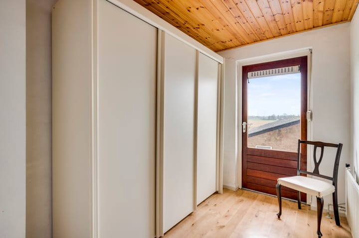 Foto 20 van Heldenseweg 15